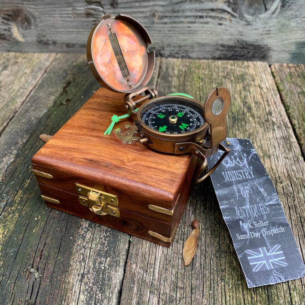 Soldiers Military Thumb Compass Vintage Brass WW2 1940 Navigation World War II