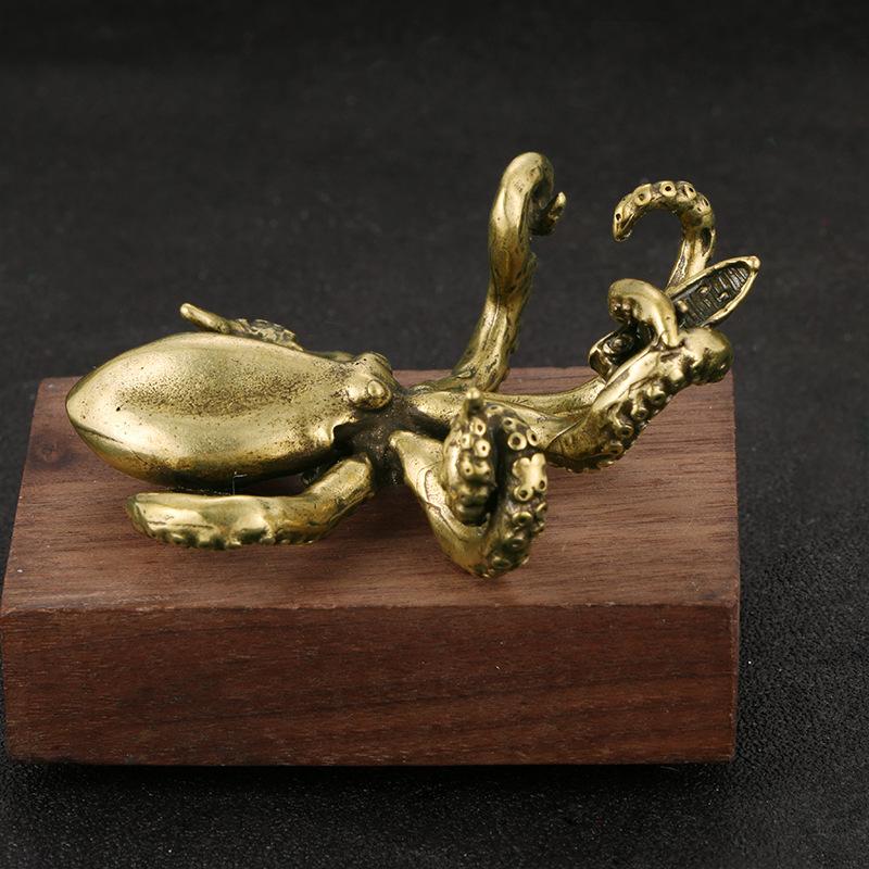 Retro Octopus Figurines Miniatures Solid Brass Sea Animal Statue Tea Pet Desk Ornament Lucky Home Decorations Accessories Crafts