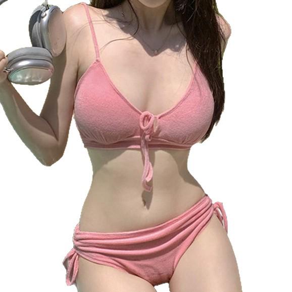 Sexy Split Sling Bikini - Women's Stylish Swimwear for Hot Springs and Beach Vacations