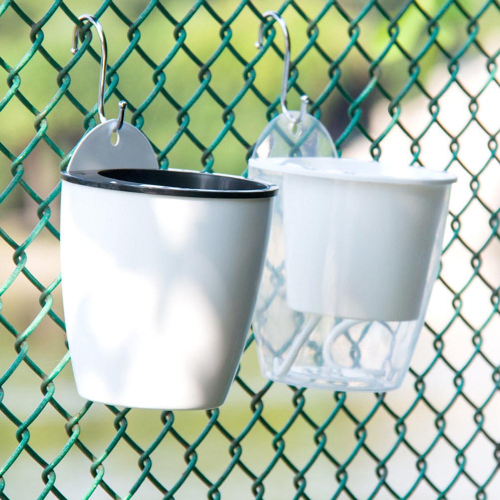 Plastic Hanging Planter Self Watering Flowerpot White Round Gardening Wall Mounted Plants Holder Long Time Water Storage
