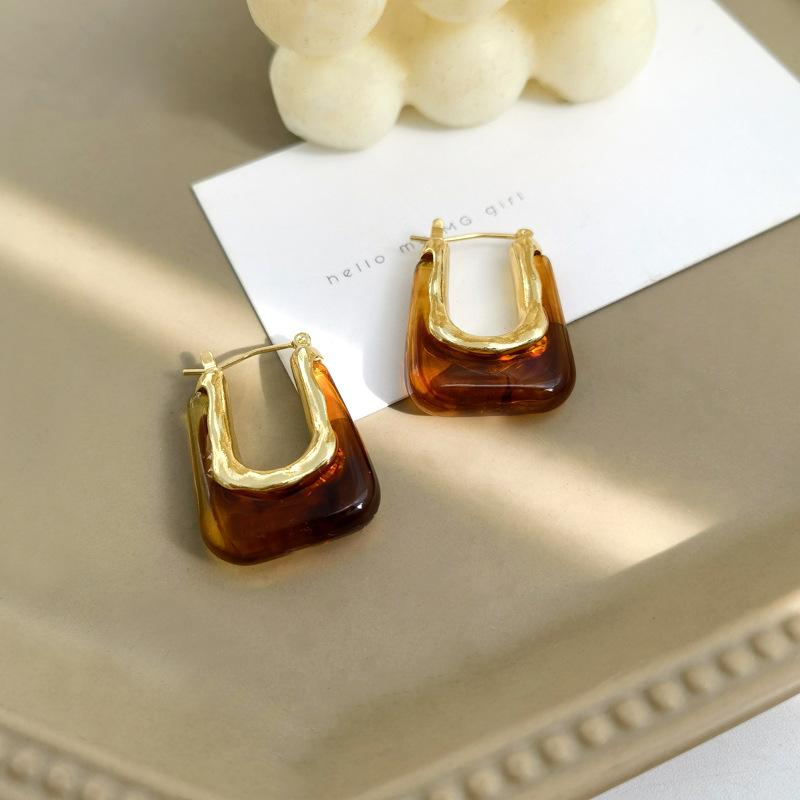 

Vintage Transparent Brown Resin Acrylic Hoop Earrings for Women Creative Gold Color Metal Irregular Geometric Earring New Trend коричневый