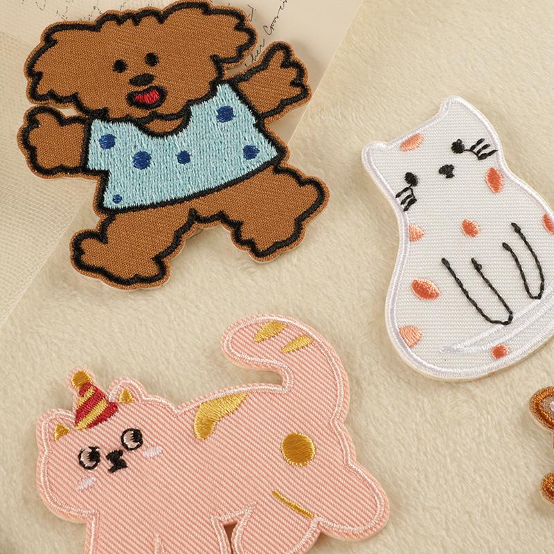 Original Embroidery Label Embroidery Sticker Badge Cartoon Animal Series Clothing Accessories Self-adhesive Patch Cloth Sticker