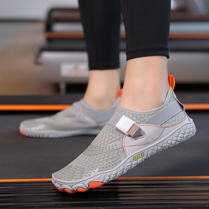 Lightweight Water Shoes Men Women Barefoot Aqua Shoes Anti-slip Beach Wading Sneakers for Swimming Diving Sailing