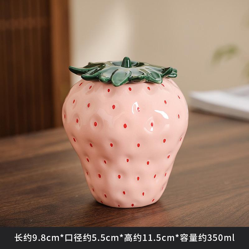 

Modern Strawberry Ceramic Tea Caddy Special-shaped Abstract Decoration Jar Moisture-proof Sealed Jar Crafts Gift Home Decoration