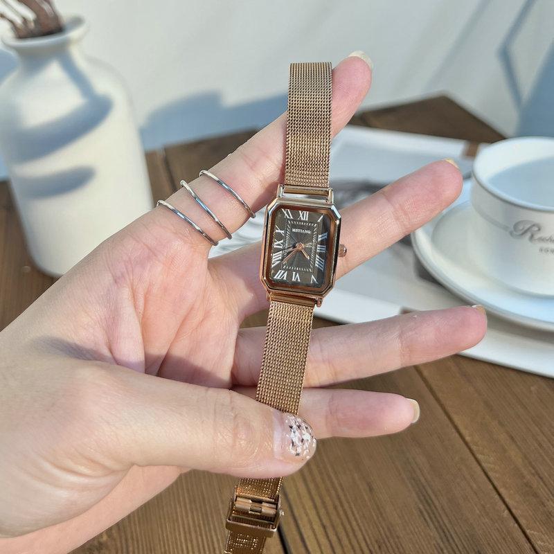 Female Niche High School Girl High School Fashion Green Watch Simple Style Birthday Gift