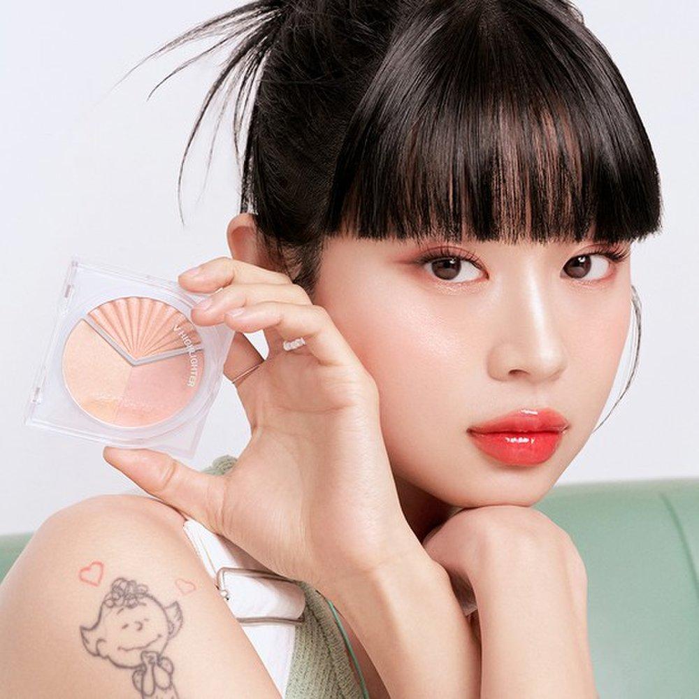 

Peripera V Highlighter 2.2g 6g / 0.28 oz. 001 Shining On