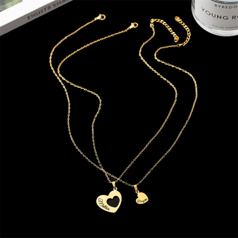 2pcs/Set Mother Daughter Heart Necklace Stainless Steel Splicing Engraved Letter Love Necklaces for Women Girls Mom Jewelry Gift