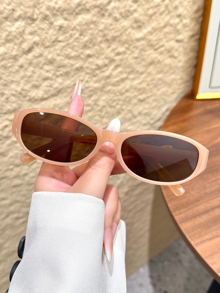 1Pc Retro Fashion Cat-Eye Narrow Frame Sunglasses Classic Versatile Basic Item Sunglasses for Daily Outings Vacation Outfits Dri