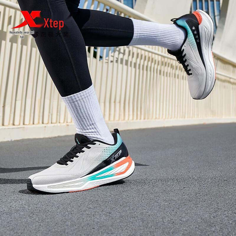 XTEP Men's Star Shine 3.0 Winter Running Shoes