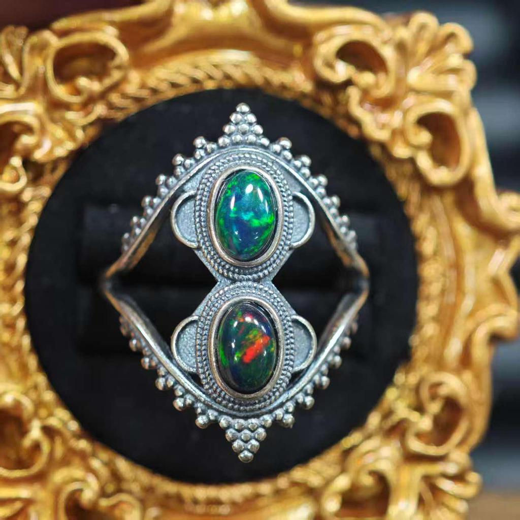 Verstellbarer Vintage-Ring aus 925er Sterlingsilber mit natürlichem Opal und goldenem Sonnendesign