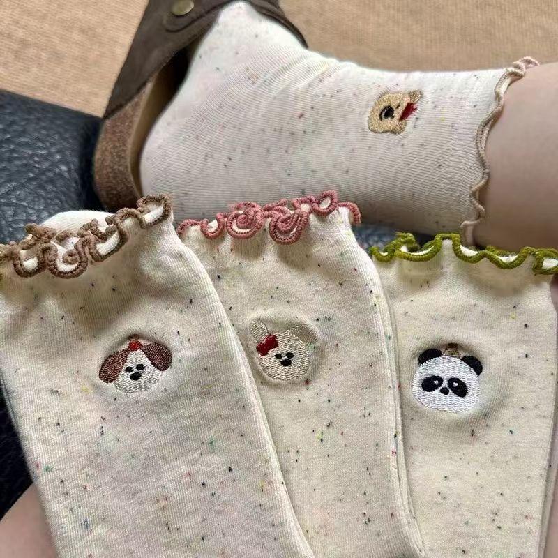 BMW Socks for men and women, spring and summer short socks, men's anti-odor and sweat-absorbent white socks, short socks for women