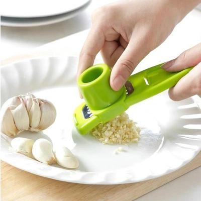1PC Garlic Crusher Multi Functional Manual Ginger Garlic Grinding Grater Cutter Utensils Garlic Peeler Kitchen Accessories Tools