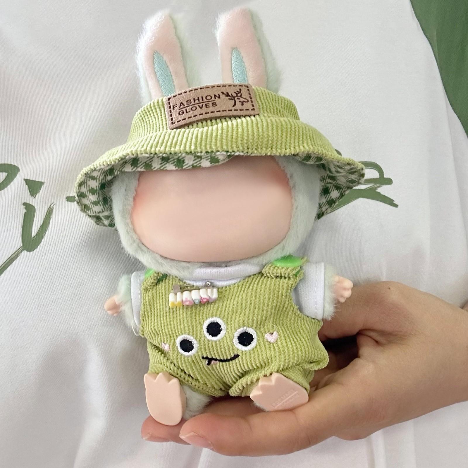 

Набор одежды для виниловой куклы One Size