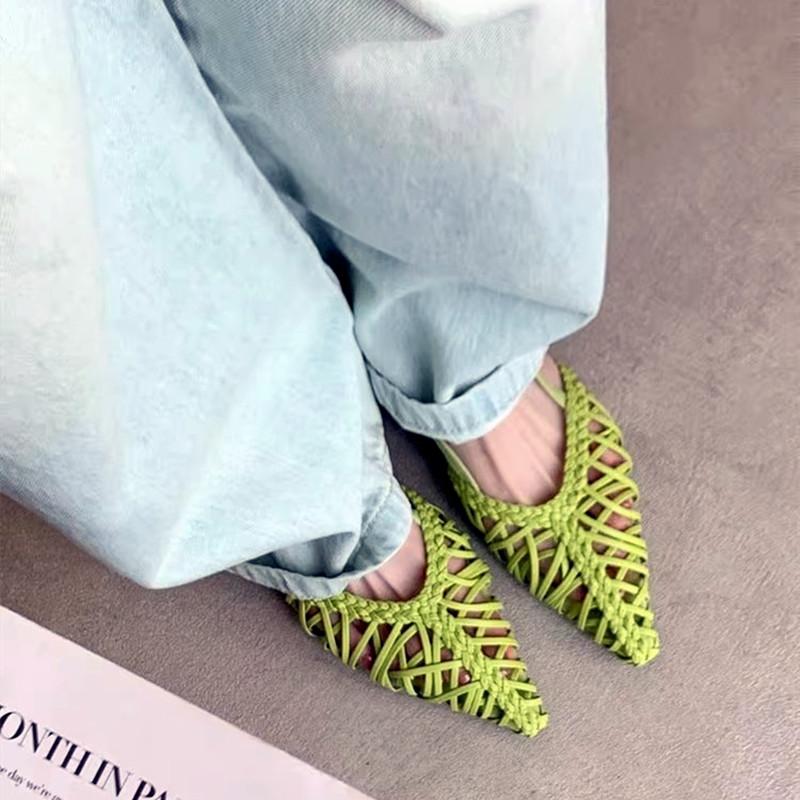 Fashion Elegant Green Openwork Woven Women Pumps Sexy Pointed Toe Square Heel Flat Sandals for Women Summer Fashion Comfort Beach Shoes
