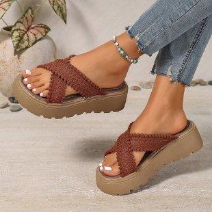 New Large-sized Thick-soled Women s Shoes - Beach Flip-flops 35 коричневый