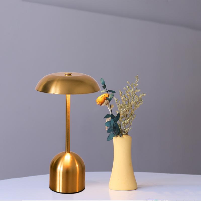 Minimalist Metal Decorative Lamp LED Night Light Ambient Lamp Rechargeable Touch-Control Table Lamp For Restaurants Bars Hotels