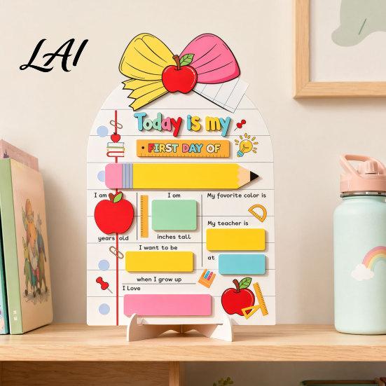 Kindergarten Signage Personalized First Day of School Wooden Sign Reusable Erasable Back To Sign Board Cute Classroom Decor Keepsake Memory Tracker
