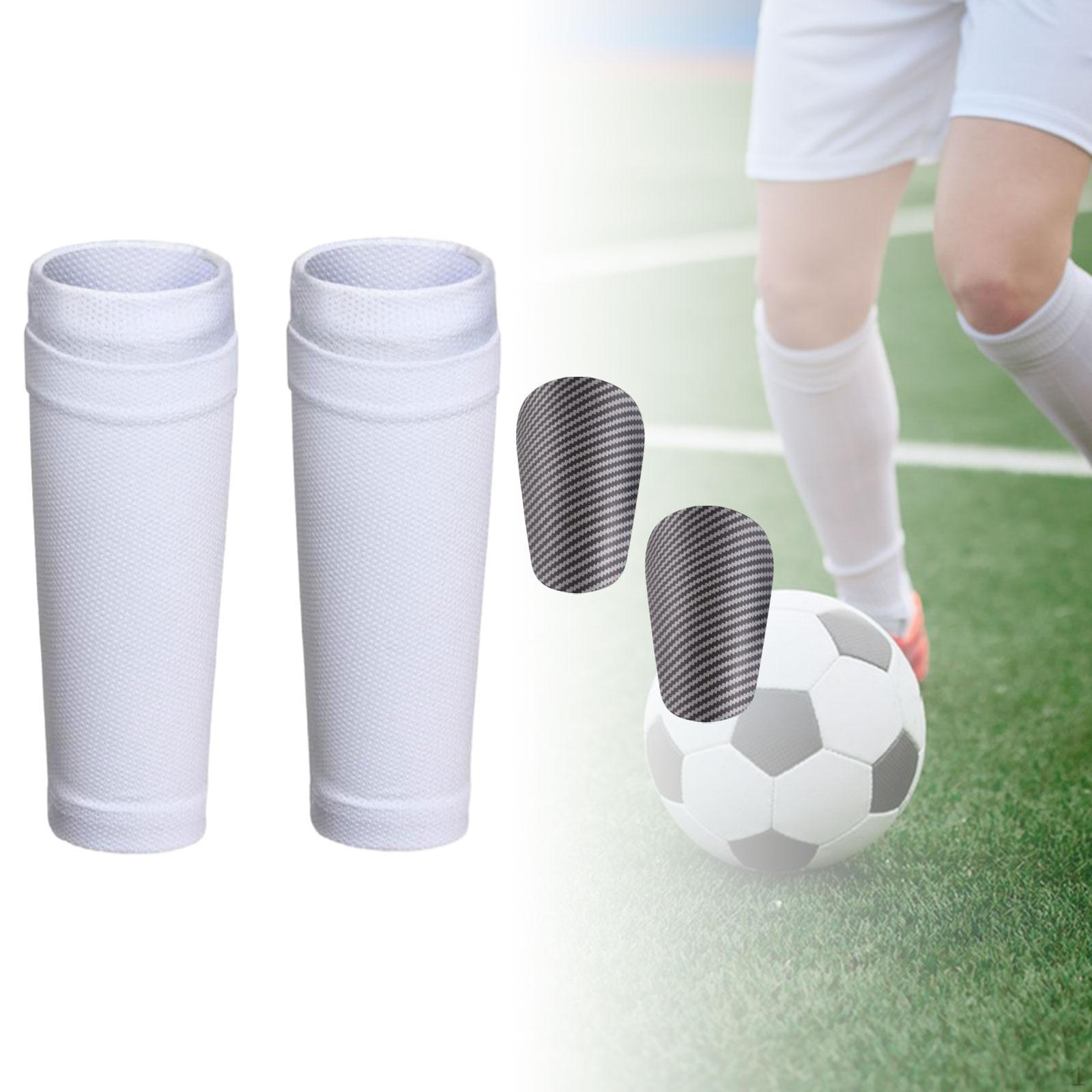 

2 предмета футбольной экипировки, мини-щитки с носками, изысканная миниатюра S