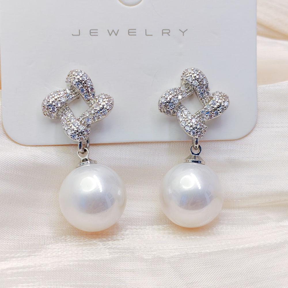 

Високоякісні сережки з цирконовими перлами: Розкішний стиль Hanfu осінь/зима