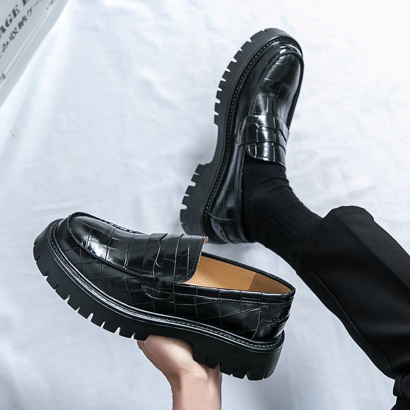 Fashion Fashion Thick bottom Leather Shoes Handmade Loafers for Men High Quality Dress Shoes Male Social Masculino Business Formal Shoes