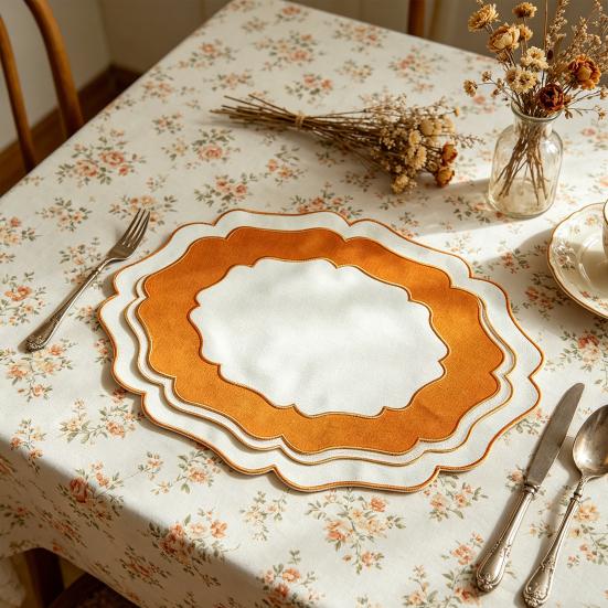 Scalloped Linen Placemat Dining Table Mat Machine Washable Wrinkle Free Dining Placemat for Home Farmhouse Kitchen Restaurant