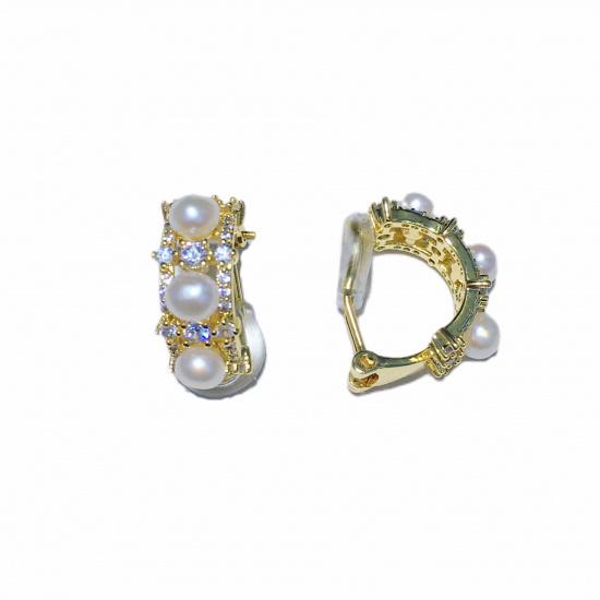 Xiaohongshu influencers are raving about these pain-free, vintage-style multi-bead rings tian Freshwater Pearl Ear Clips, Earrings, and Ear Jewelry