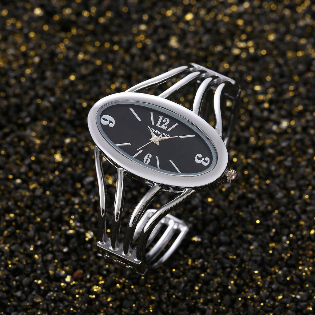 Ogyawatch Brand Luxury Fashion Round Dial Ladies Quartz Bracelet Watch Female Clock Women's Watch