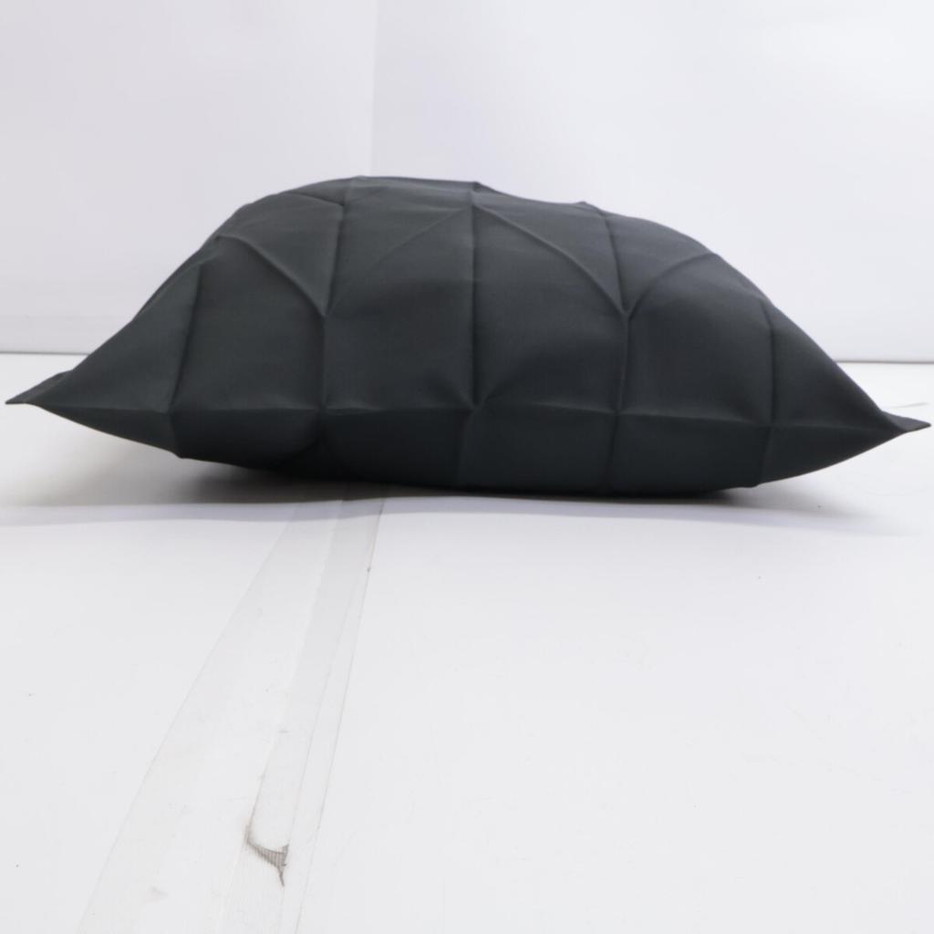 ISSEY MIYAKE xiittala Iittala [Good Condition] PO4500058089 Folding Pleated Tote Bag Charcoal grayUsed