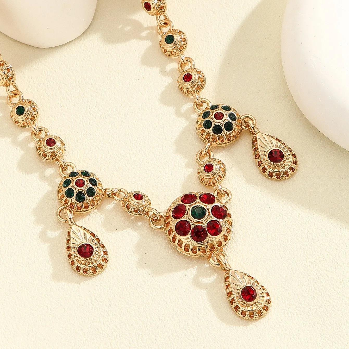 

Golden Teardrop Headwear Versatile Geometric Bridal Accessory for The Forehead Fashionable Hair Accessories Algerian Head Chain