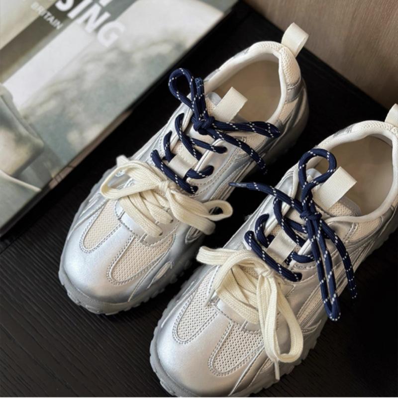 Popular heightening classic soft baseplate shoes 2025 summer new round head splicing breathable mesh German training Forrest Gump shoes