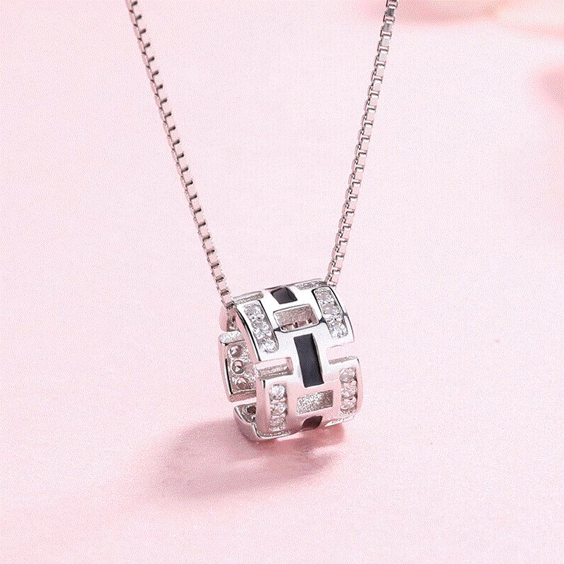 

Оригинальное полое инкрустированное бриллиантами тонкое женское ожерелье на талию простая нишевая цепочка на ключицу цепочка на шею