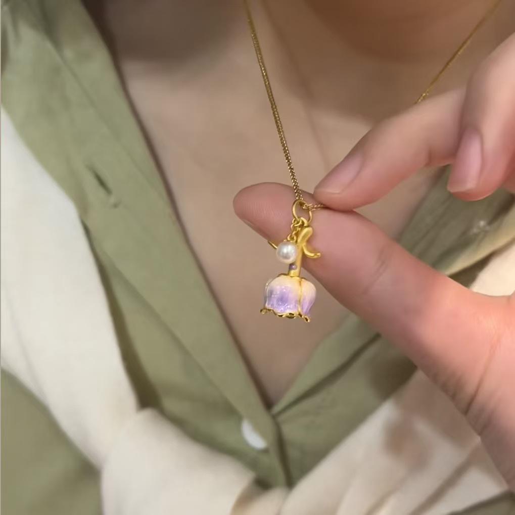 

Ожерелье-чокер высокого класса с фиолетовой розой - Элегантный свежий дизайн