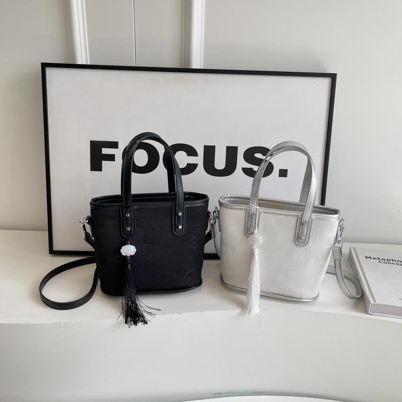 New Business Fashion Versatile Solid Black Silver Women's Bag Single Shoulder Bag Crossbody Bag