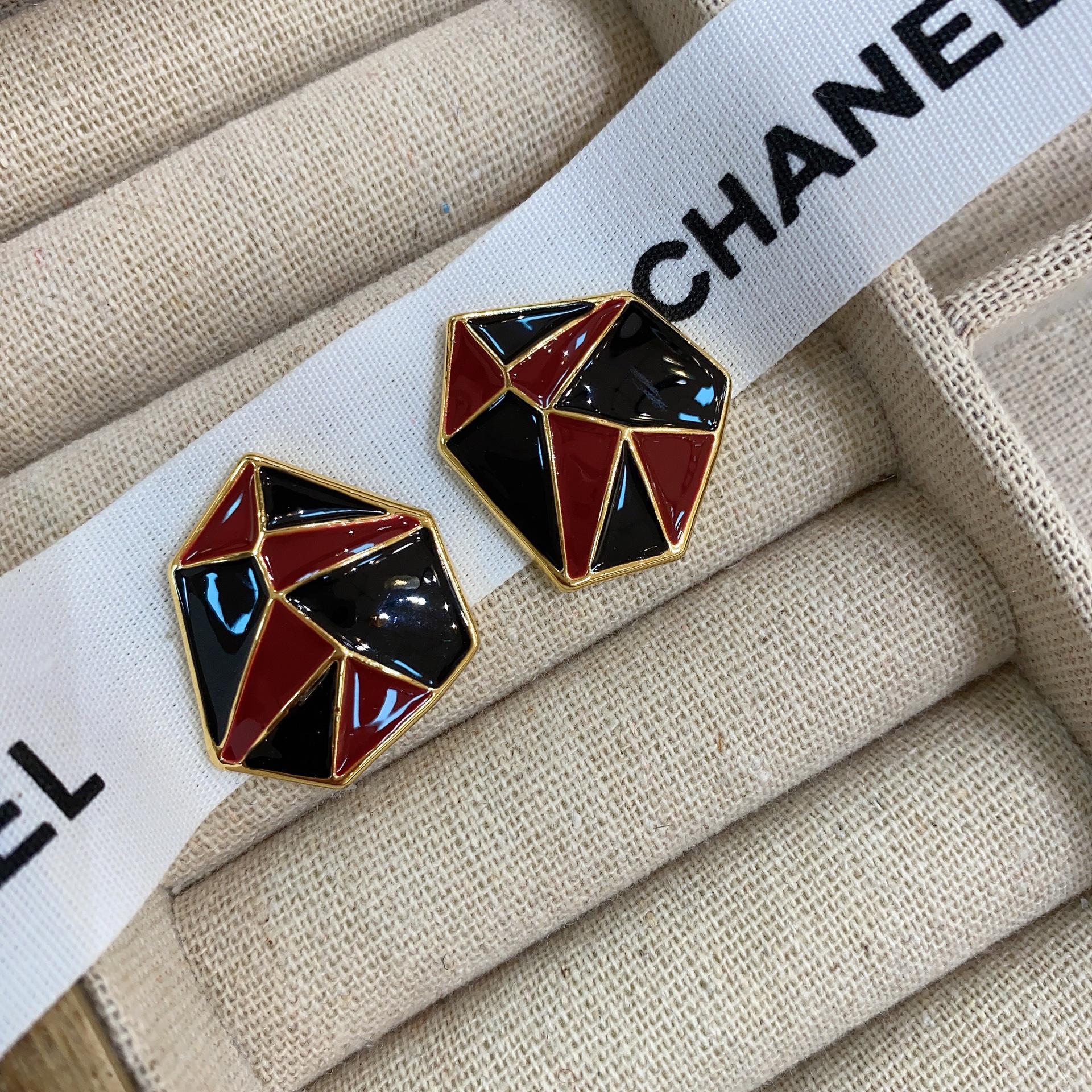 

Niche Geometric Irregular Color Block Earrings - Japanese/Korean Style