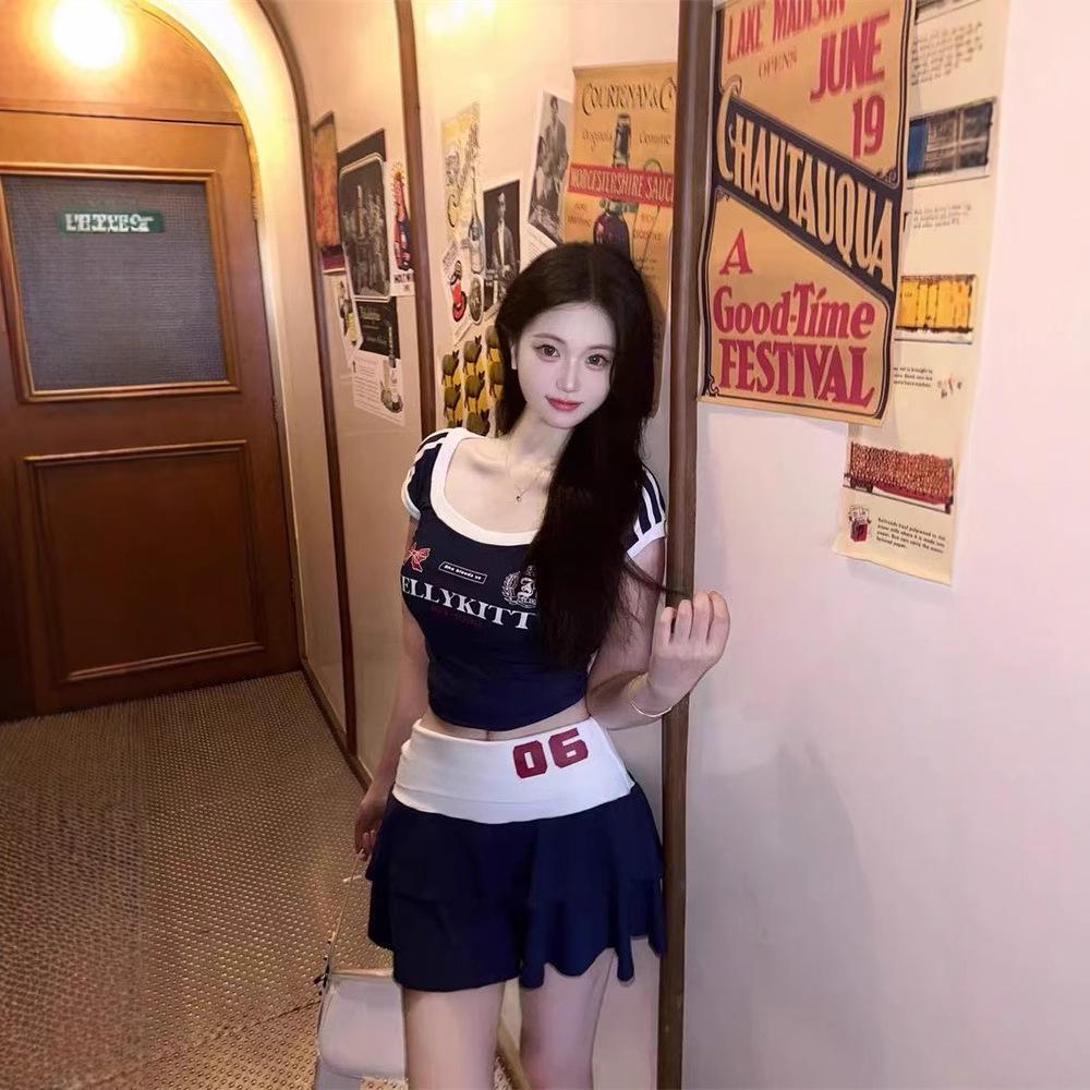 Women's Summer 2025 Retro U-Neck Short Sleeve T-shirt: Hot Girl Casual Street Style, Wear Two Ways