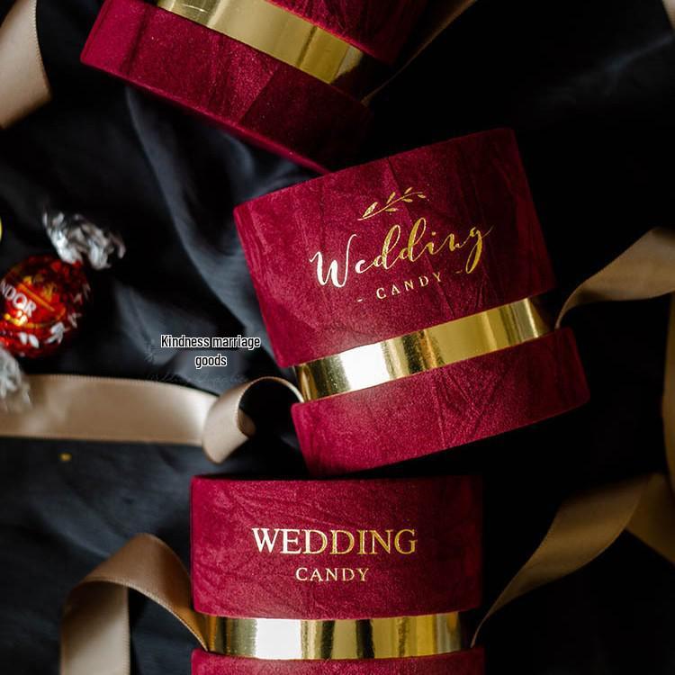 Mori Velvet Candy Gift Box: Exquisite Flannel Cloth for Weddings