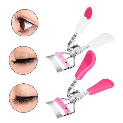 Očný make-up – Natáčky na řasy