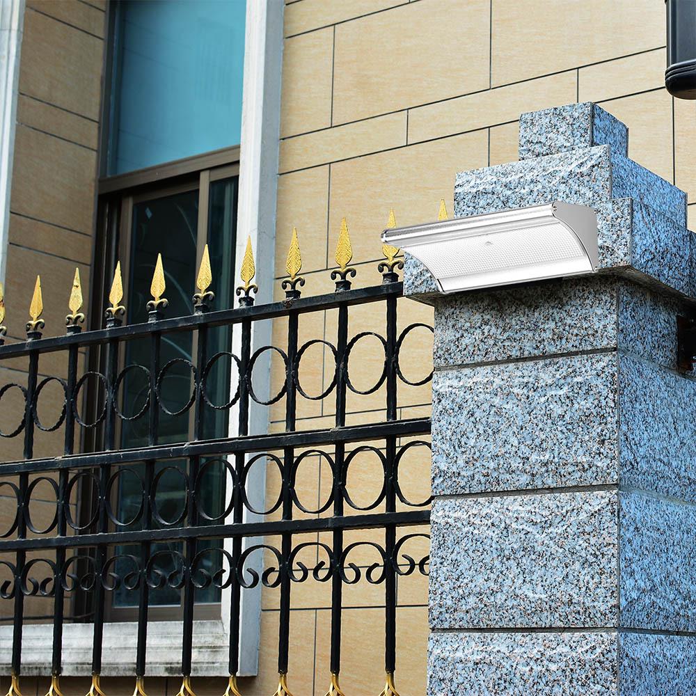 High Brightness LED Solar Outdoor Wall Light with Aluminum Alloy Shell