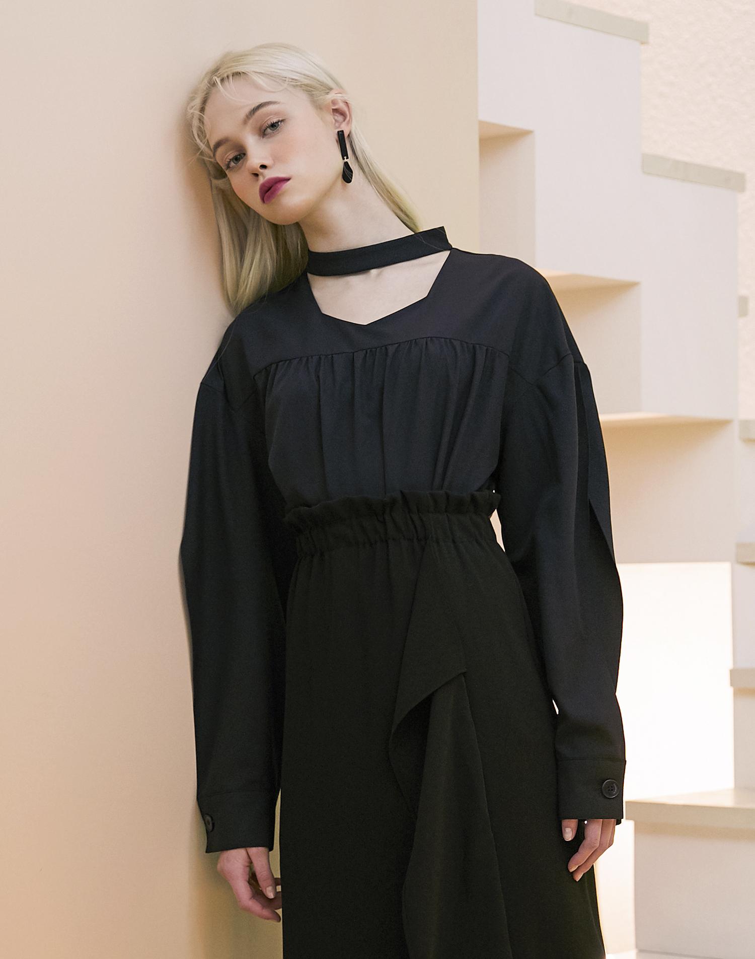 The Studio K Choker Blouse Navy Navy/Free