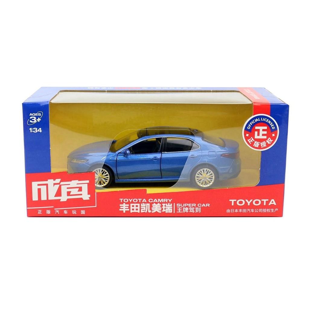Camry Alloy Car Model 134 Toy Camry Diecast Collectors Vehicle Gifting Display