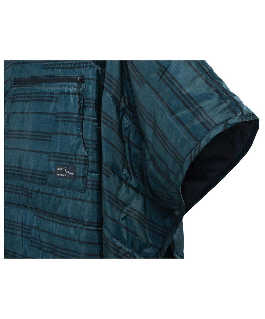 THERMAREST Honcho Poncho Insulated Outdoor Blanket Poncho with Hood Blue Print One Size