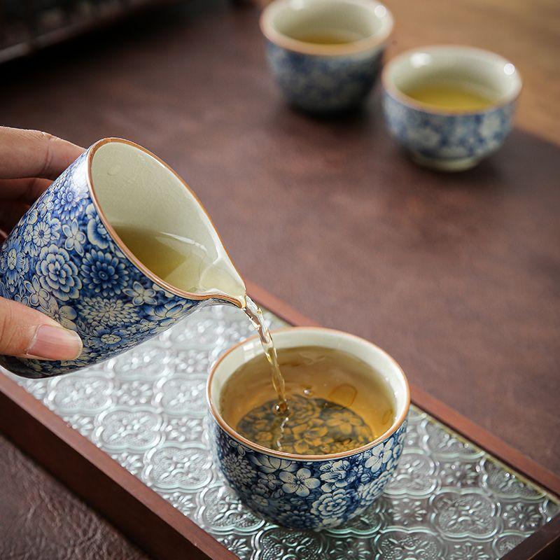 Vintage Handmade Blue and White Porcelain Tea Cups Chinese Style Home Cover Bowl Tea Maker Gaiwan Kung Fu Teaware Accessories