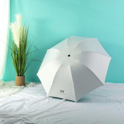Ombrello a 8 stecche Ombrello portatile a capsula Ombrello con protezione UV Mini ombrello pieghevole Ombrello da sole Ombrello UV