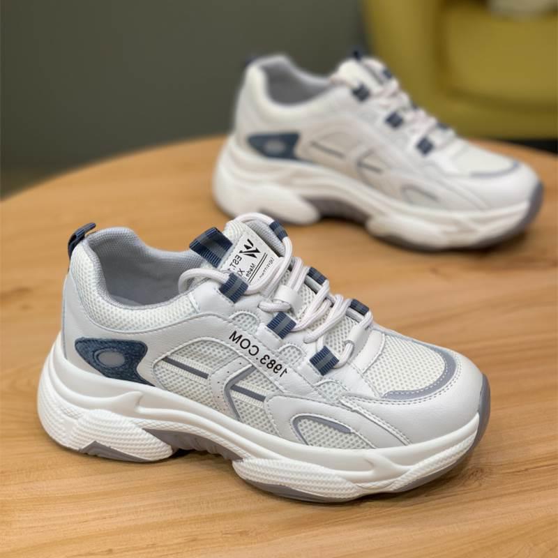 Kleine vielseitige Super-Feuer-Papa-Schuhe Damenfüße Sportschuhe Herbst zeigen neu Mesh trendig atmungsaktiv dünn Mode bequem lässig