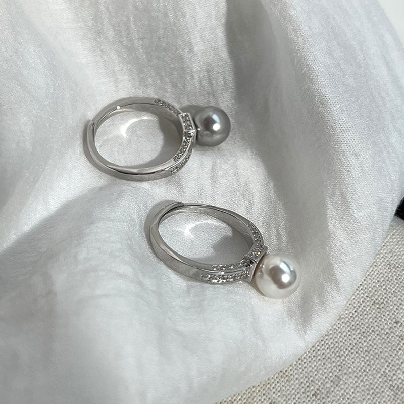 Mikro-eingelegter Zirkon-Perlenring für Damen, Nische, High-End-Sinn, exquisiter, leichter Luxus, eleganter Persönlichkeits-Temperament, vielseitiger Ring