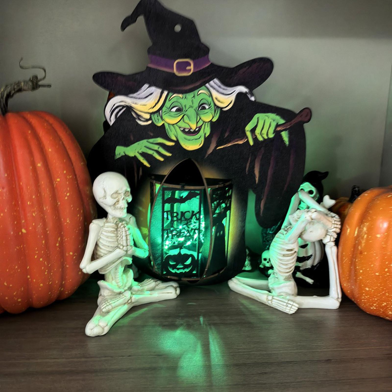 

Креативный Хэллоуинский деревянный вырезанный с подсветкой, подвесками-пауками, подставками для дисплея и маленькими ночниками. One Size