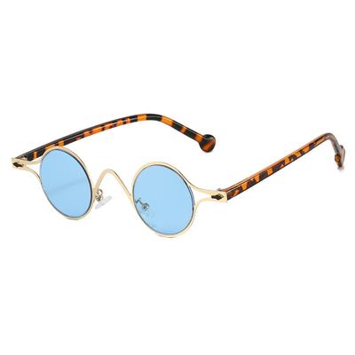 New Retro Oval Gradient Sunglasses Y2K Luxury Fashion Metal Small Frame Rivet Sun Protection for Women Men