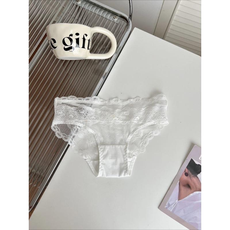Lady Summer Pure Desire Sexy Lace Cross Thin Band Hollow Beautiful Buttock Triangle Briefs