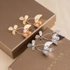 Simple Metal Wind Stud Earrings, Atmospheric Exaggerated Design, Light Luxury Earrings, Pearl Flowers, High-End Earrings.