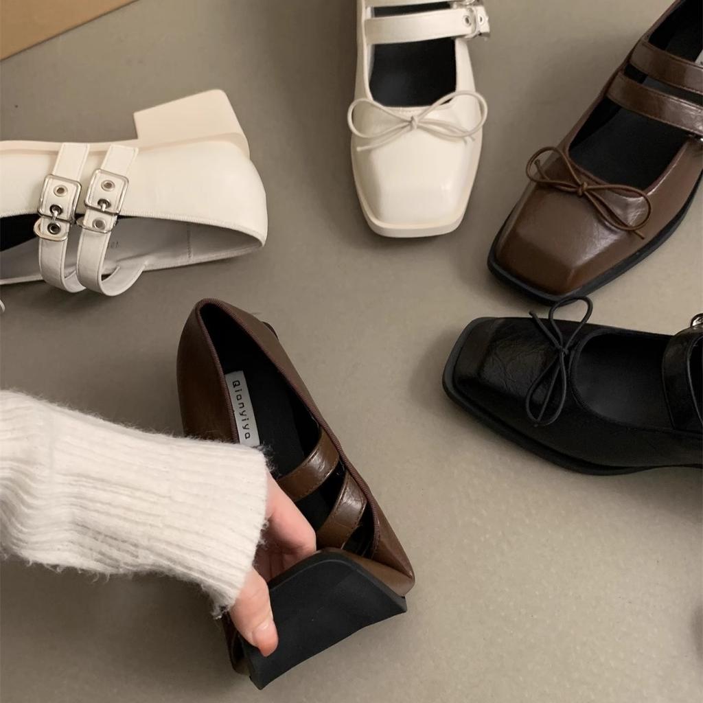 French Retro Square Head Shallow Mouth Single Shoes Women's 2025 New Korean Version Small Leather Shoes Women's British Thick Heel Mary Jane Shoes